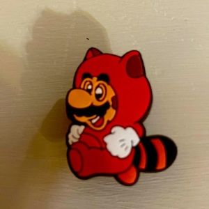 Croc charm. New. Mario.